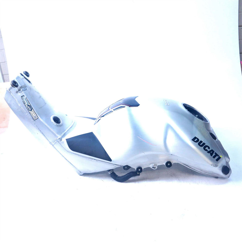 2020 Ducati Panigale V4 R Fuel Tank - 58612621BF