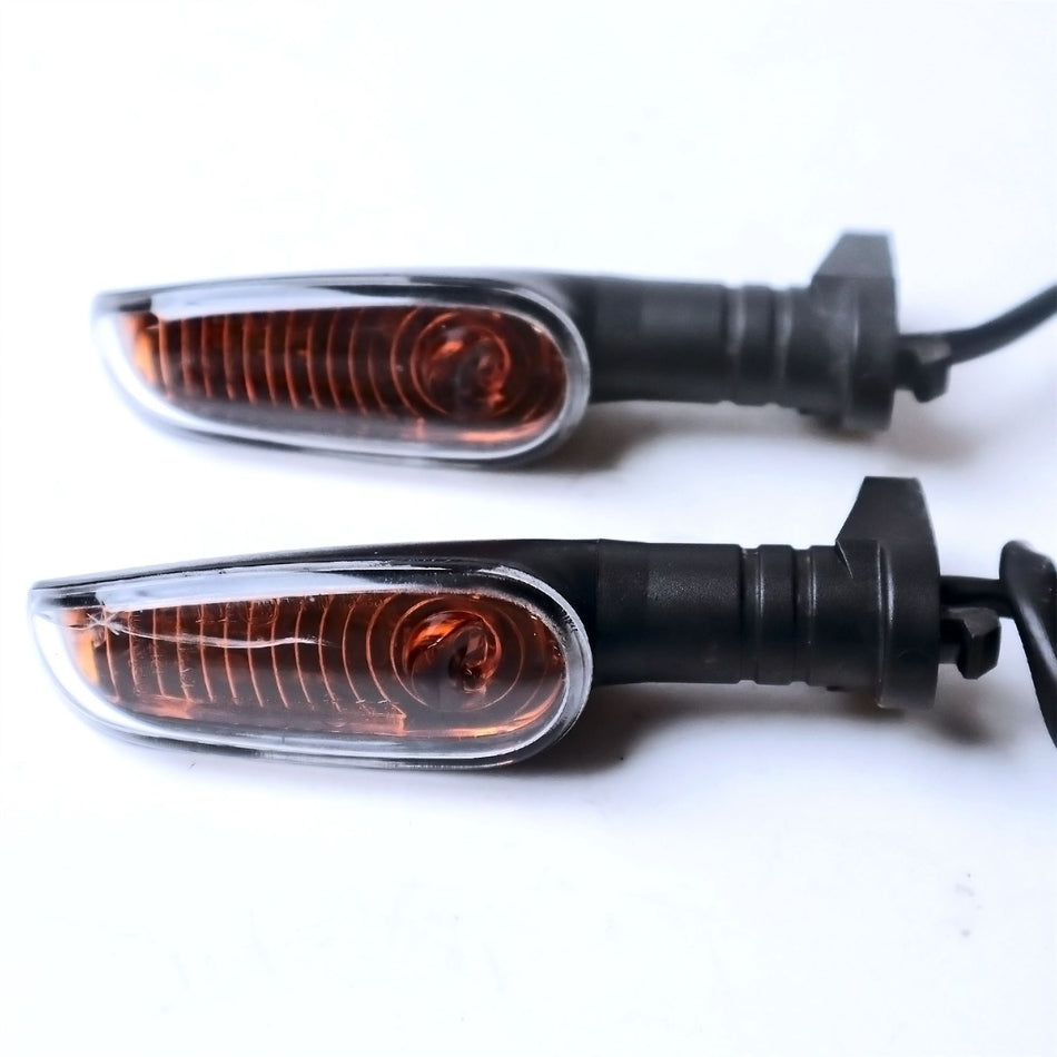 2023 Moto Guzzi V85 TT Guardia d Onore E5 Front Indicators - 2D000439
