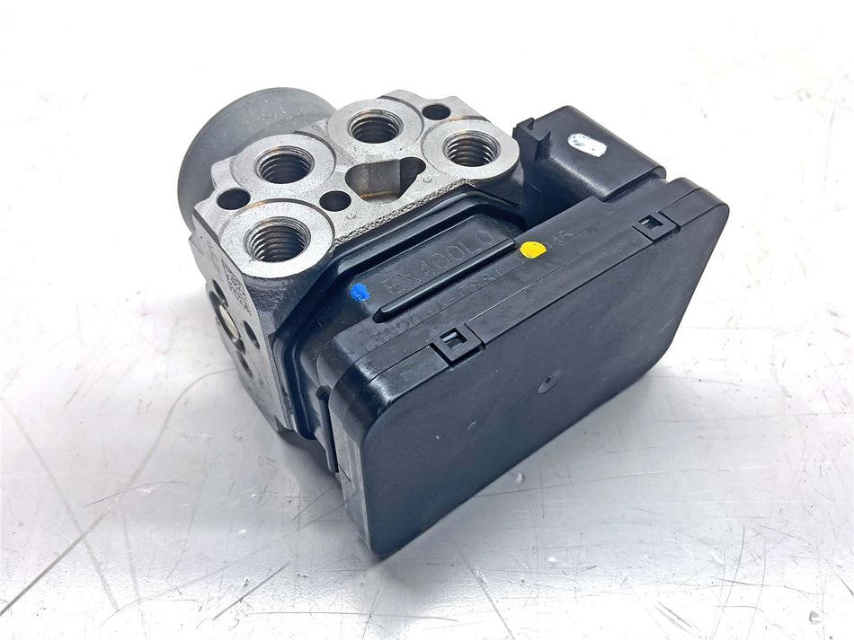 2025 Kawasaki Ninja 500 ABS Pump - 160820952