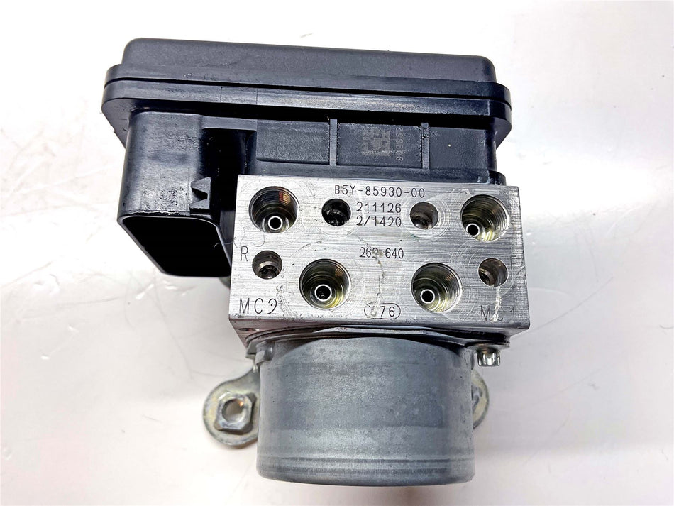 2022 Yamaha MT-10 ABS Pump - B5Y859300900