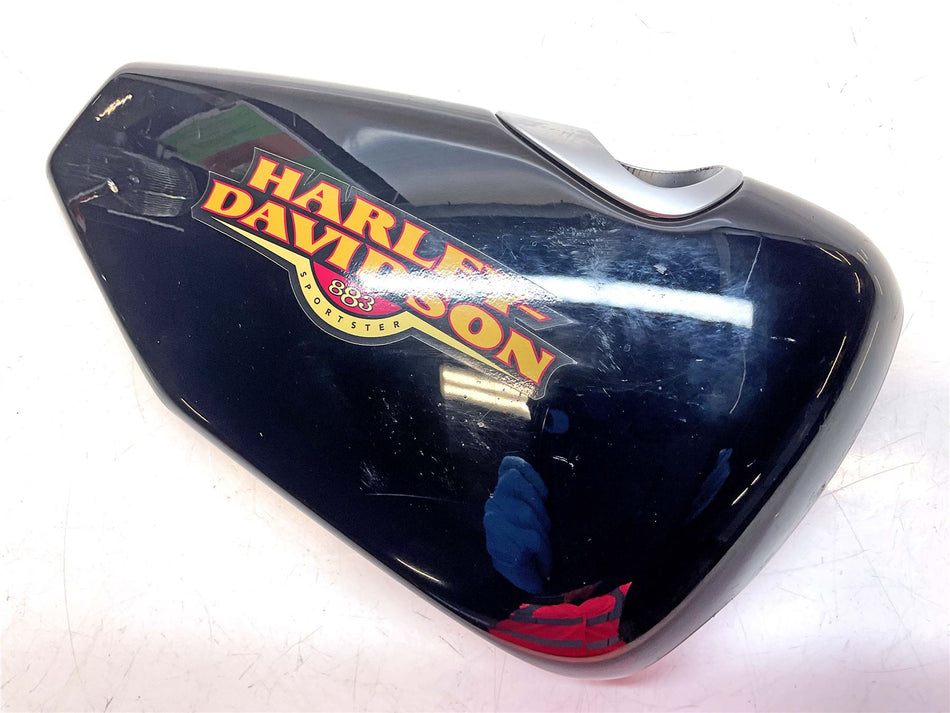 2016 Harley-Davidson Sportster 883 Right Side Panel - 57200-09