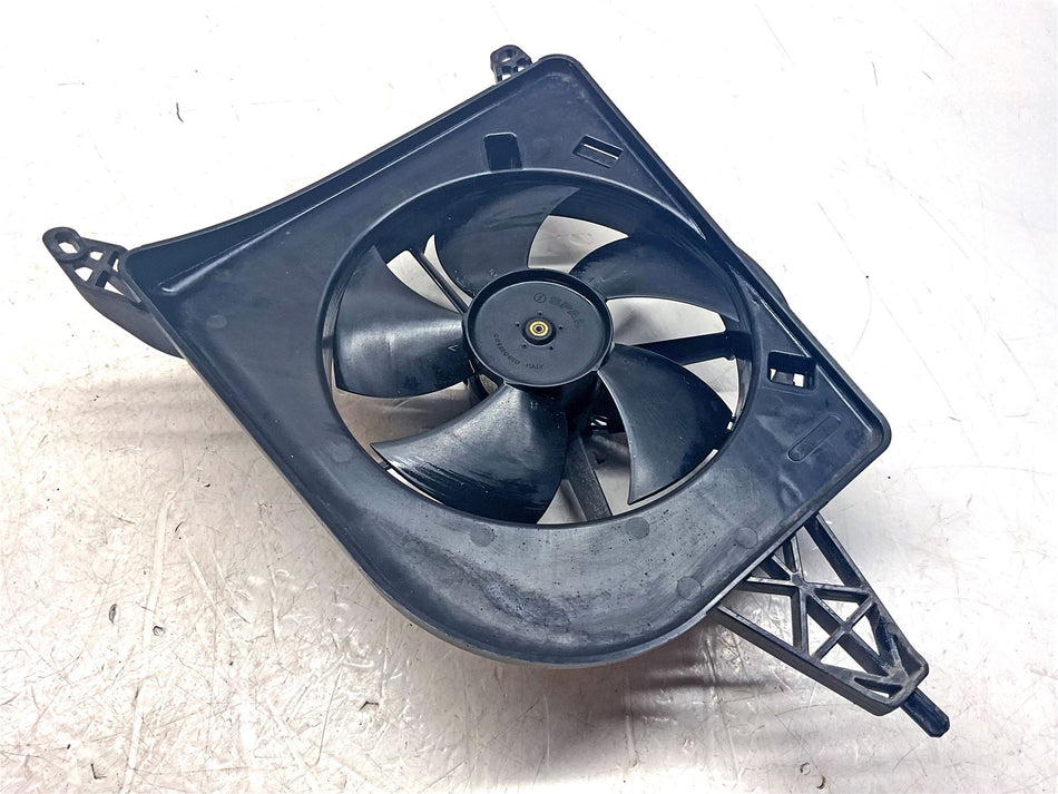 2023 BMW M1000R Fan - 17428356815