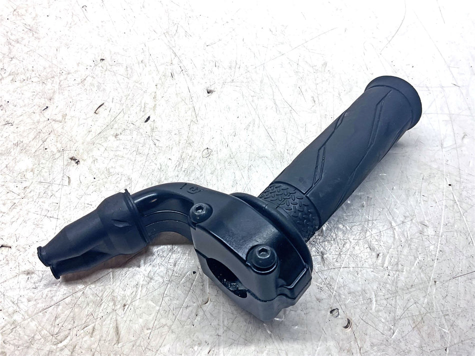 2022 Yamaha YZF R7 GP 60th Anniversary Ed Throttle Grip - 4C82624000