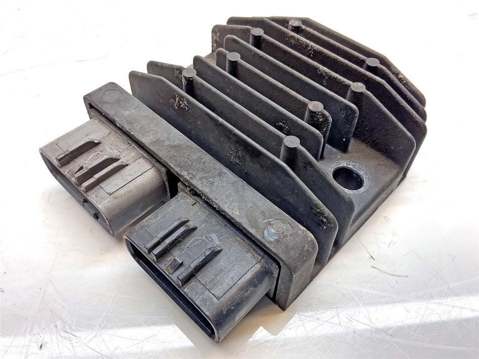 2015 Triumph Tiger 800 XRX Regulator Rectifier - T1300679