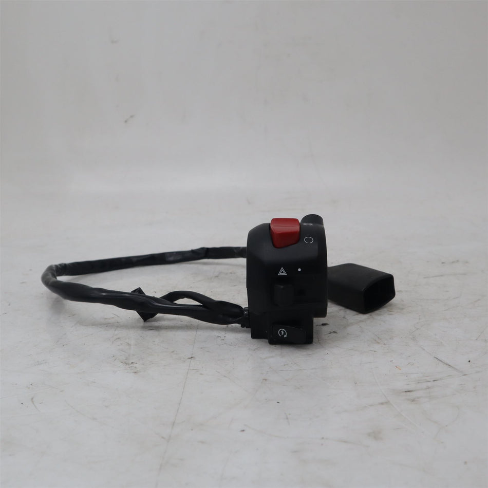 2019 SUZUKI GSX-S 750A L9 R/H Handlebar switch - 15100-17K00