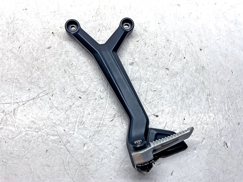 2025 Triumph Trident 660 Left Rear Footrest Hanger - T2086605