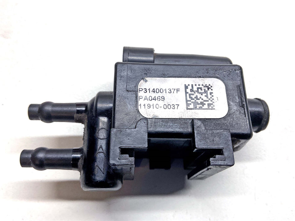 2021 Harley-Davidson Tri Glide Ultra Ambient Temperature Sensor - 32700010
