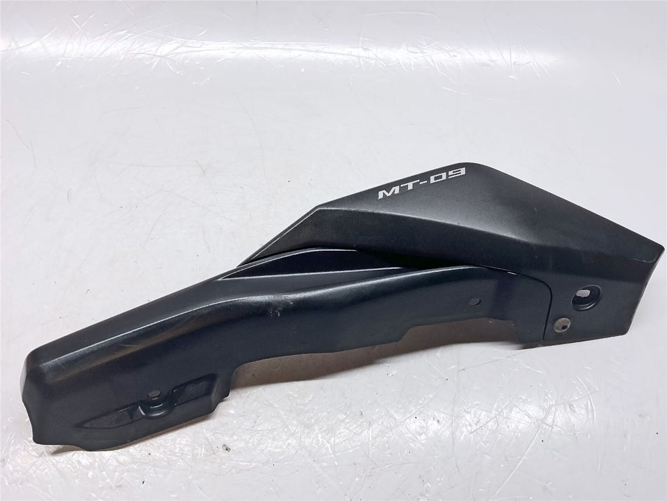 2014 Yamaha MT-09 Right Outer Side Cover - 1RC2172100P0