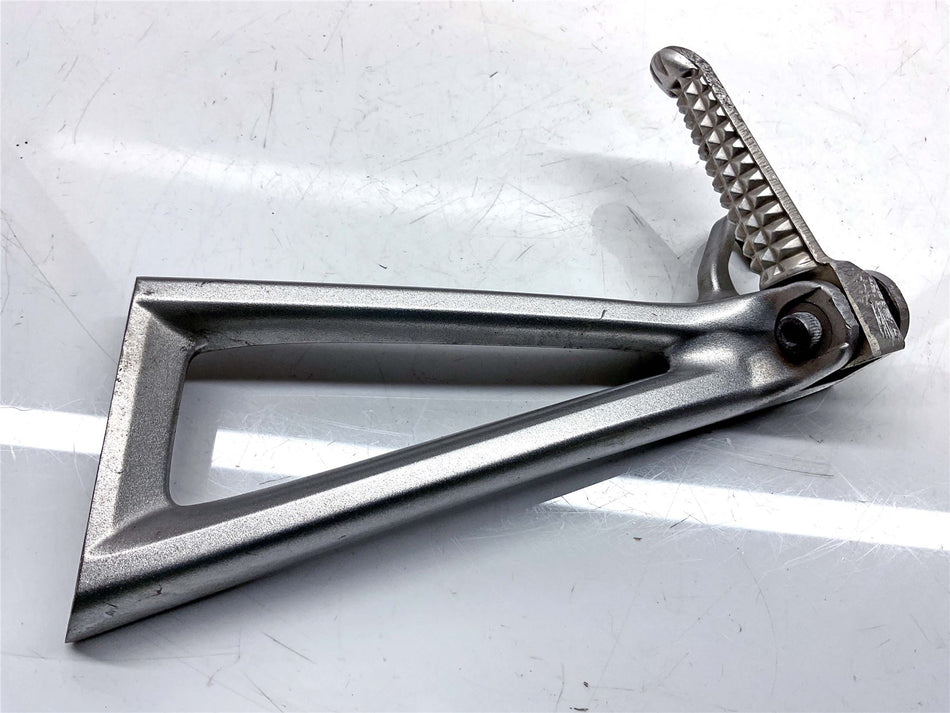 2010 Yamaha YZF R6 Rear Left Footrest & Hanger - 5JJ2744311000