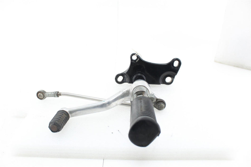 1988-2003 HARLEY-DAVIDSON XLH 1200 Left Footrest Hanger Gear - 383798975387