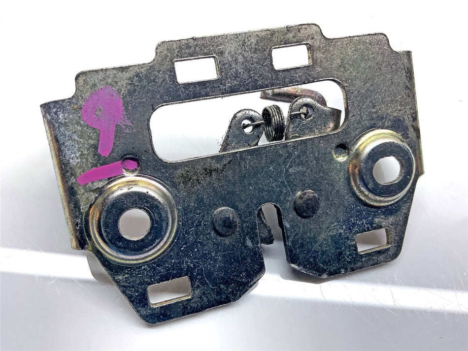 2022 Honda PCX125 seat latch - 77230K35V00