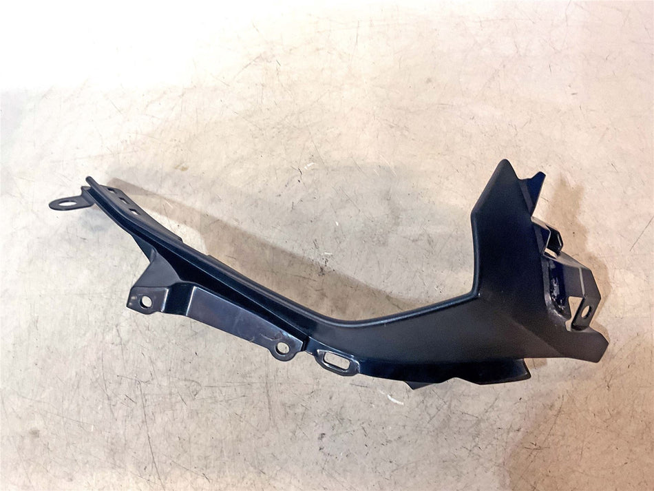 2018 Yamaha YZF R6 Right Upper Cowl Cover - BN6-28229-00