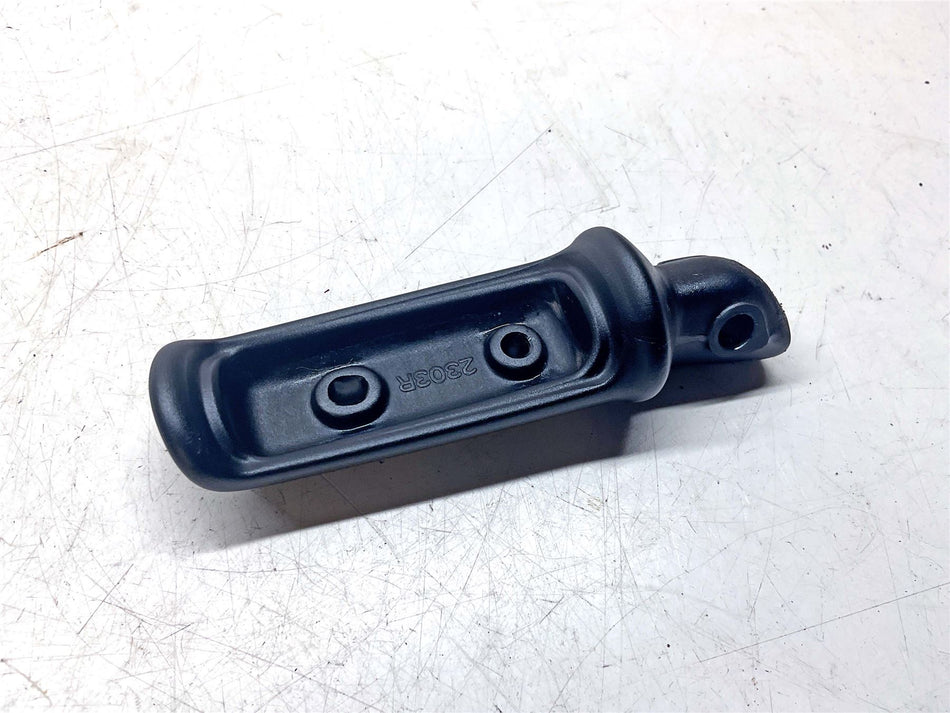 2021 Triumph Street Scrambler Right Rear Footpeg - T2085175