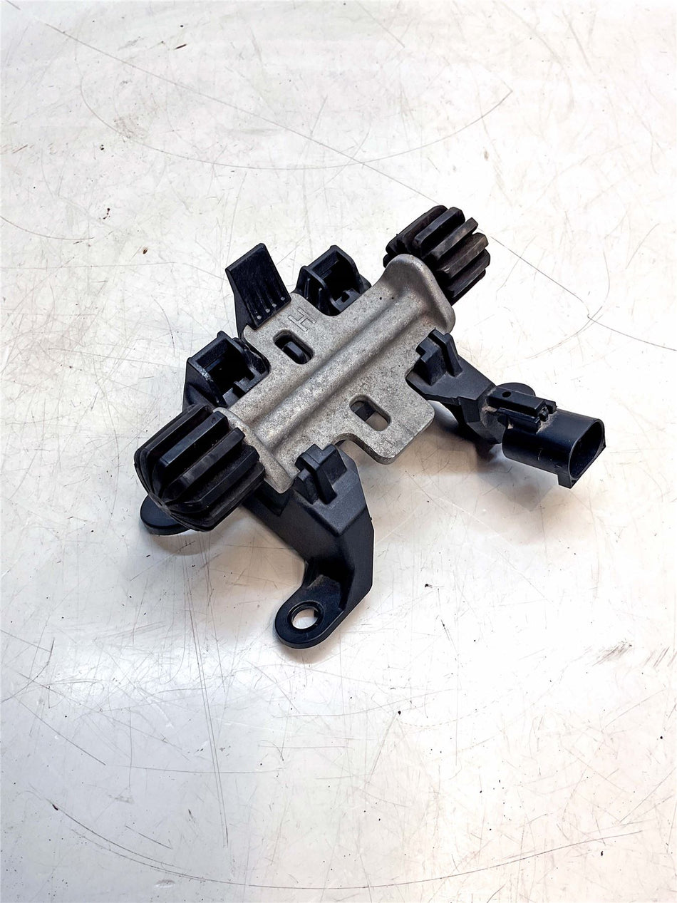 2020 BMW R1250GS Adventure Seat Adjuster Plate - 52538532742