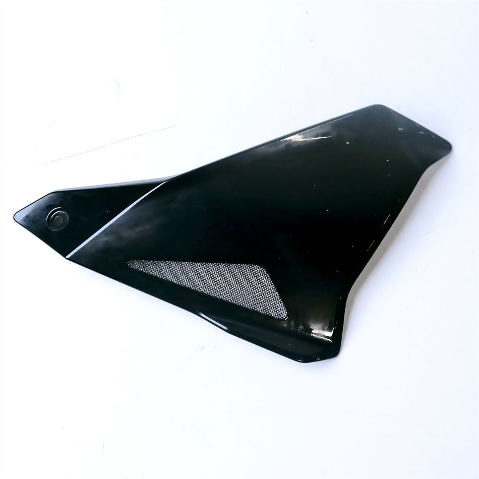 2017 Yamaha MT-10 SP Front Cover 2 - B67Y284N50P3