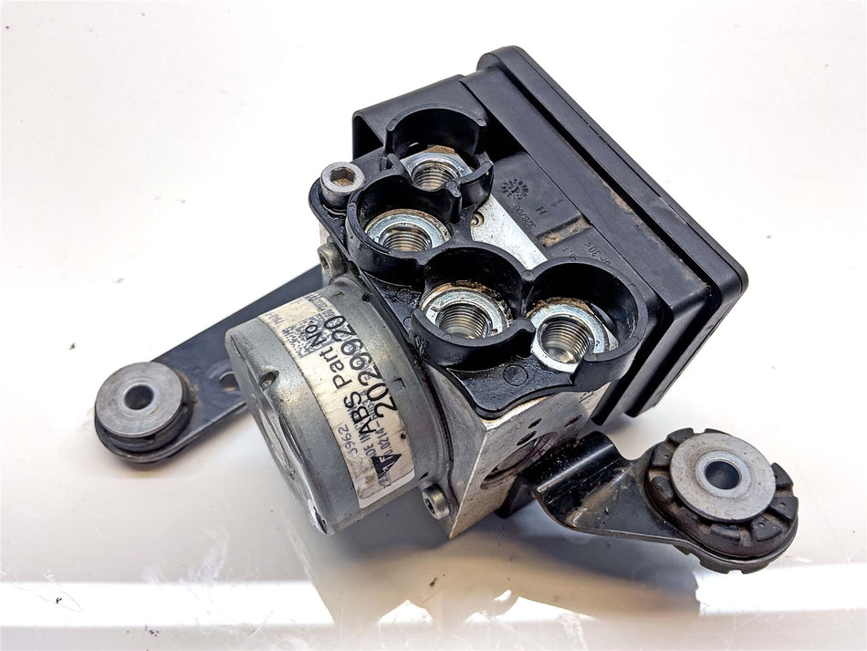 2021 Triumph Tiger 900 GT Pro ABS Pump - T2029921