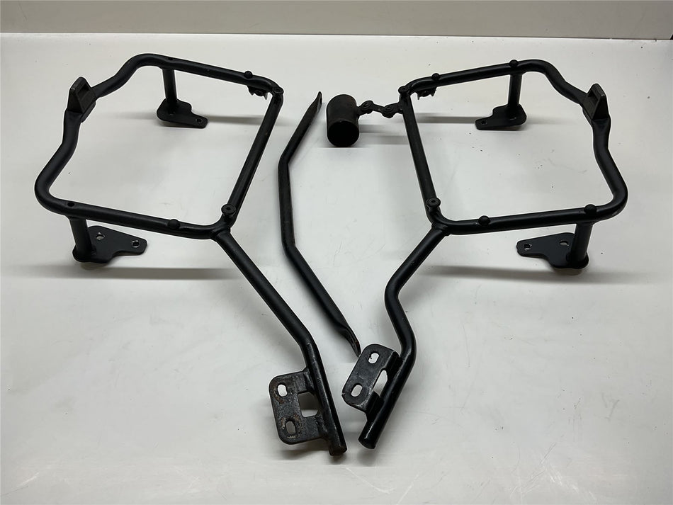 2023 Suzuki Bandit 650 Pannier rails