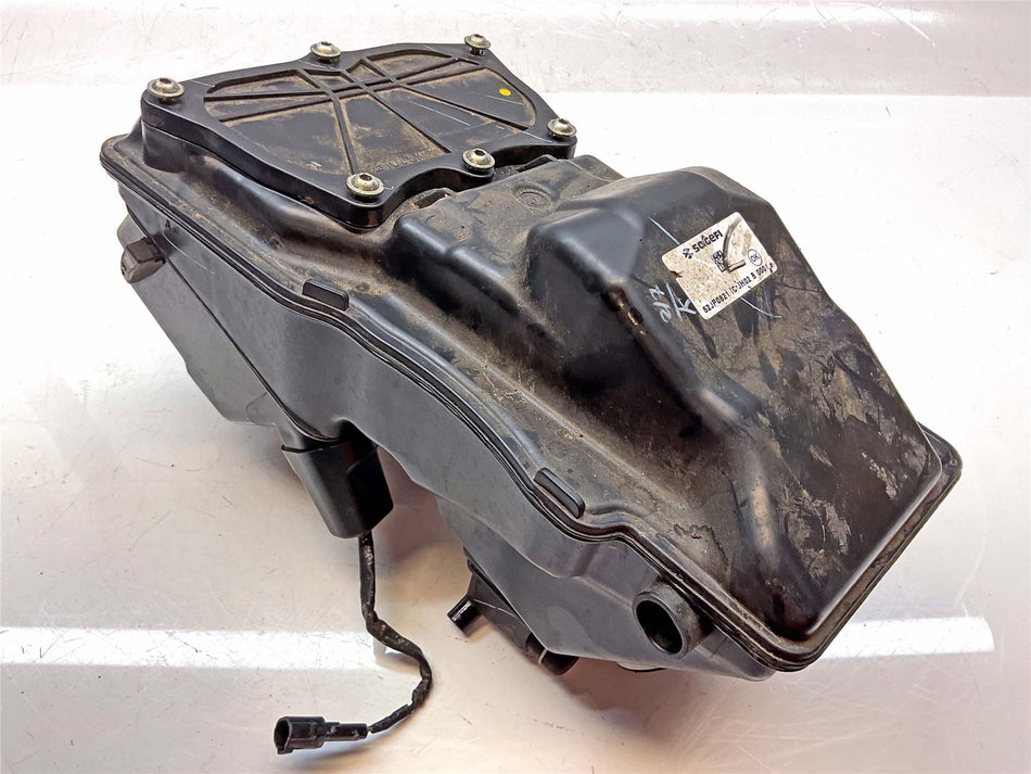2022 KTM Duke 125 Airbox - 94006001000
