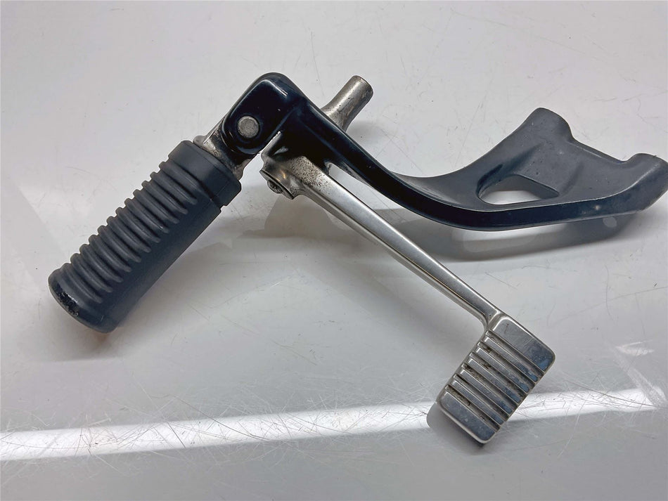 2021 Harley-Davidson Low Rider FXLR 107 Front Right Footrest & Hanger - 50600274