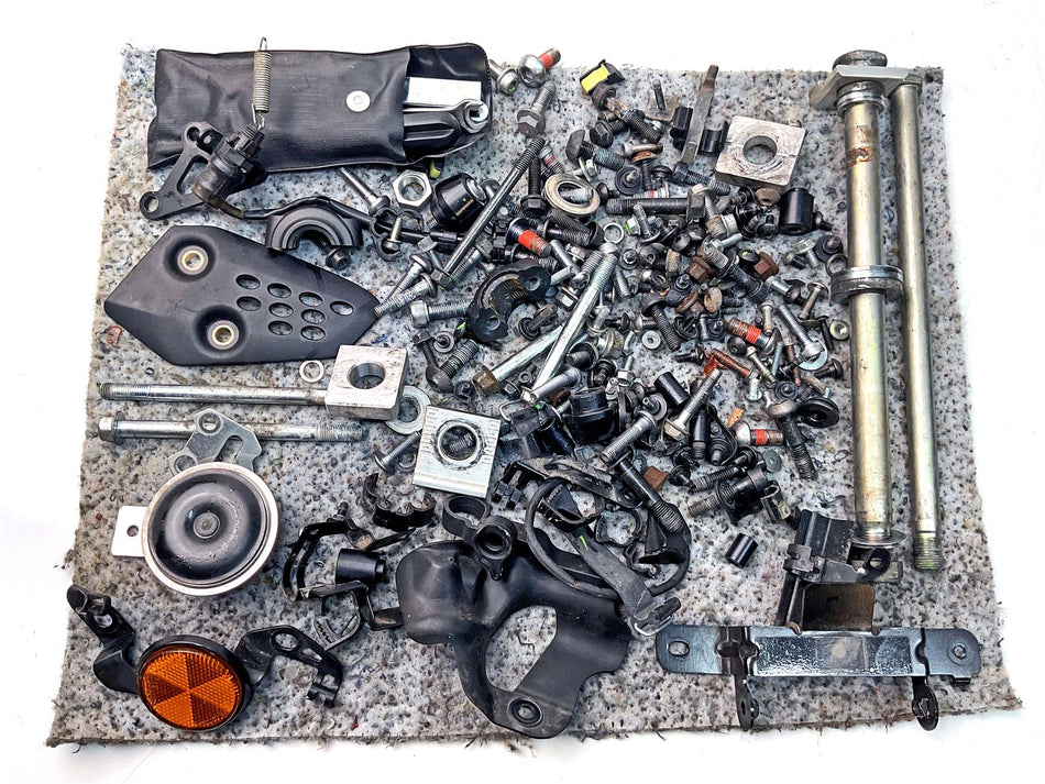2022 Yamaha Tracer 7 Assorted Nuts, Bolts & Fixings