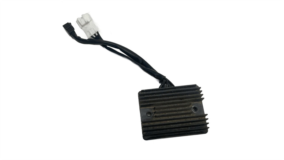 2025 Moto Guzzi V7 Sport 850 Regulator Rectifier 2D000570