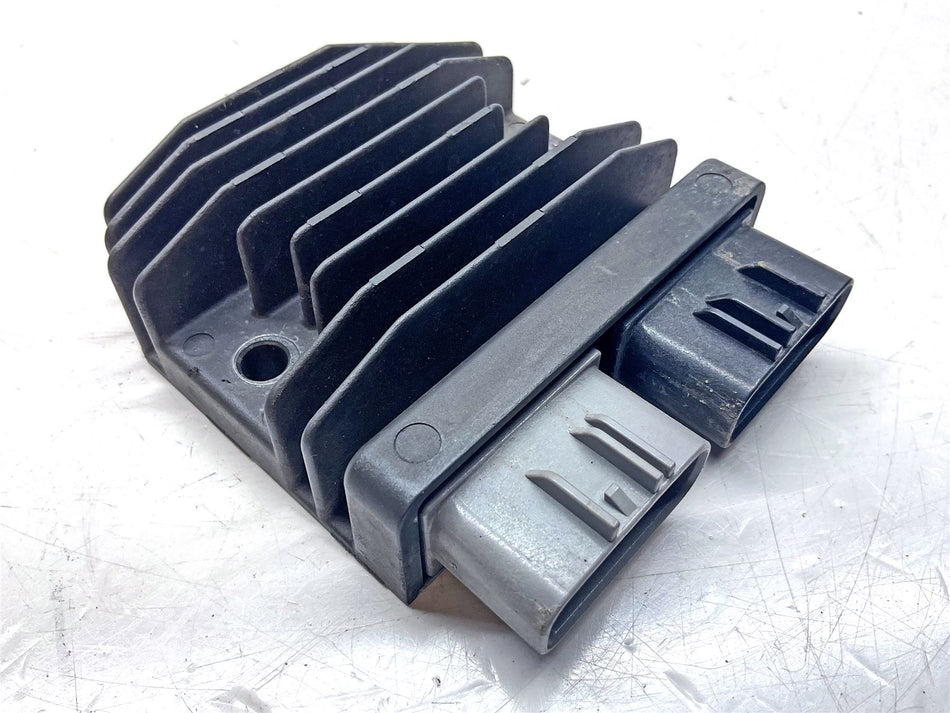 2022 Triumph Trident 660 Regulator Rectifier - T1300679