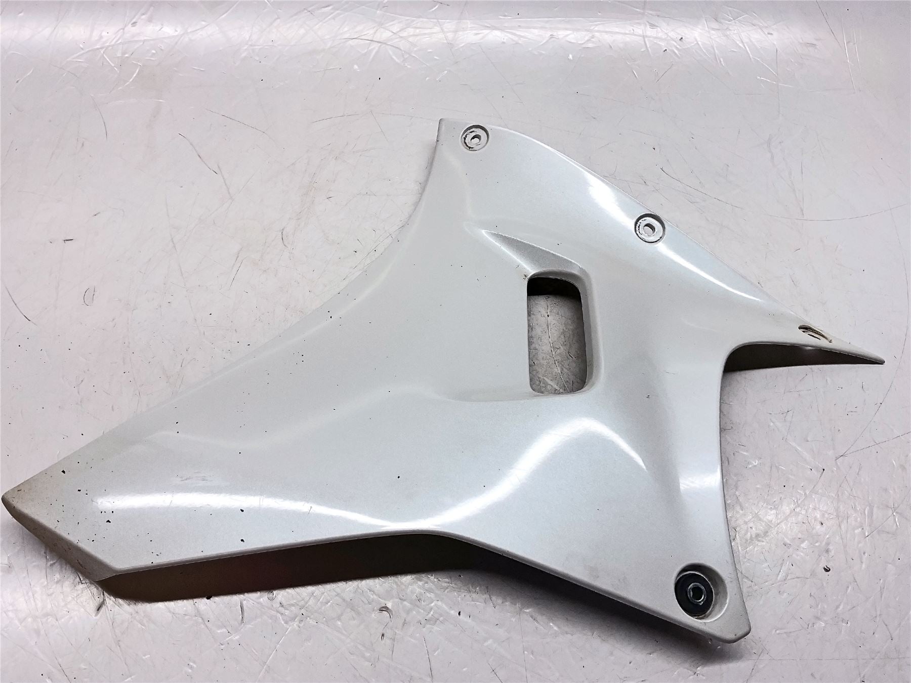2024 Yamaha YZF R7 Lower Left Fairing Panel - BEB2172G00P2 – Motomine