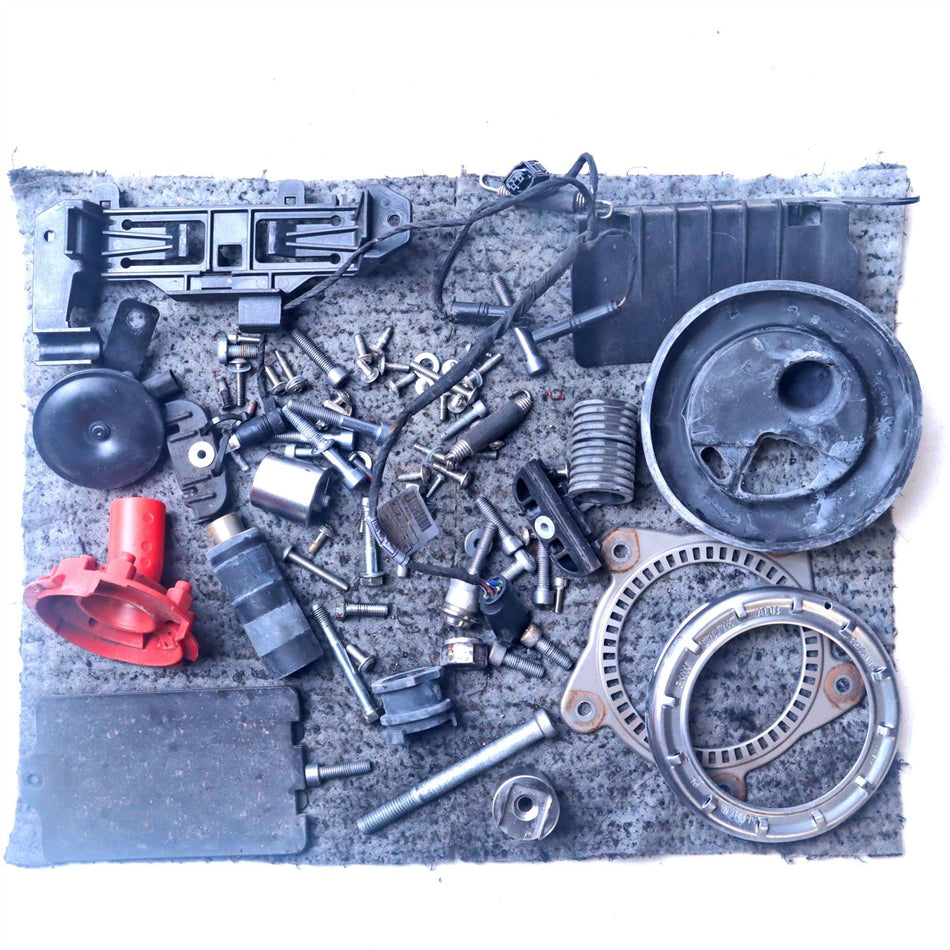 2016 BMW F800GS Assorted Fixings & Bolts