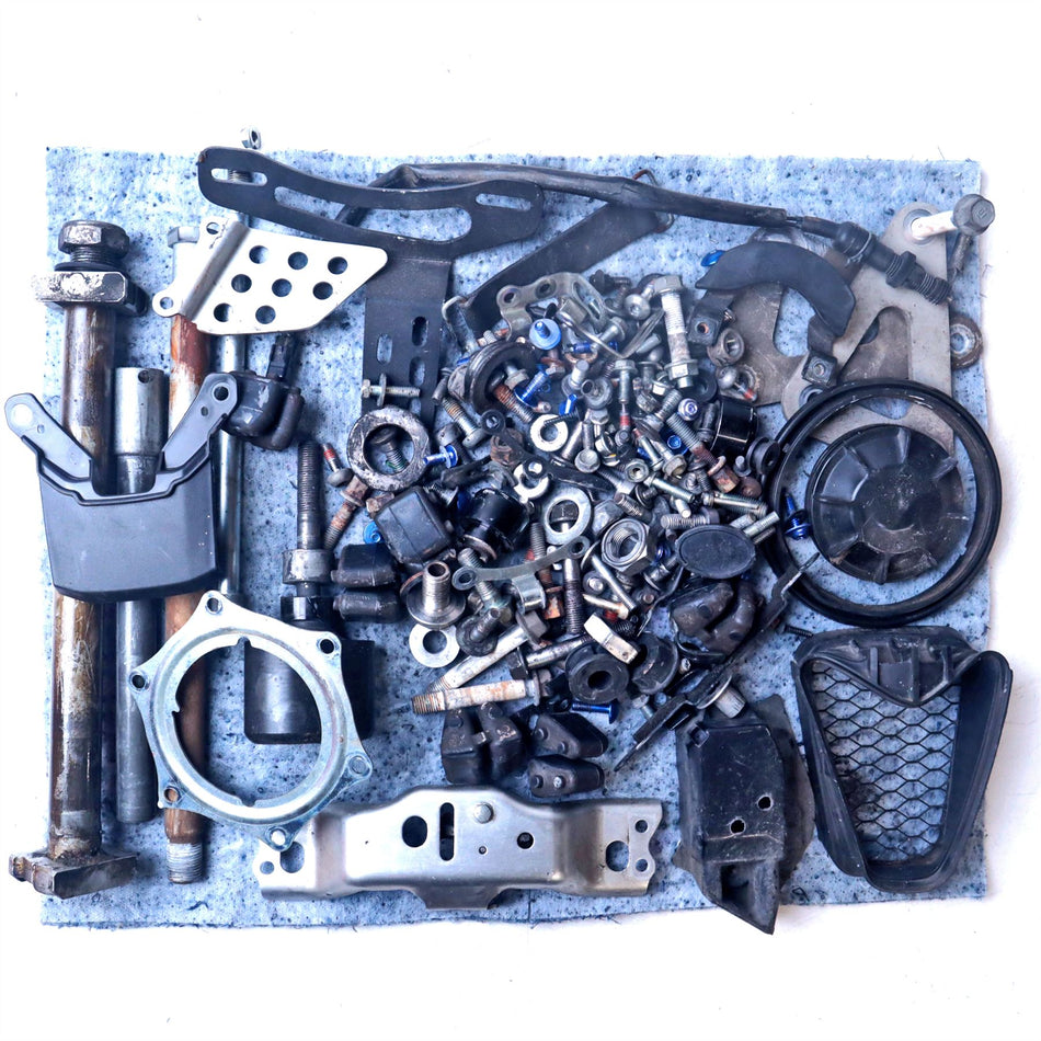 2009 Honda CBR600RR Assorted Fixings & Bolts