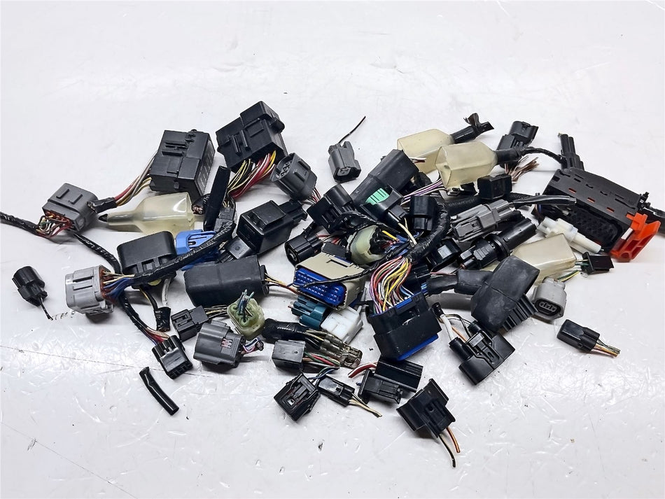 2017 Kawasaki ZZR1400 Wiring Harness Block Conectors - B59960BC