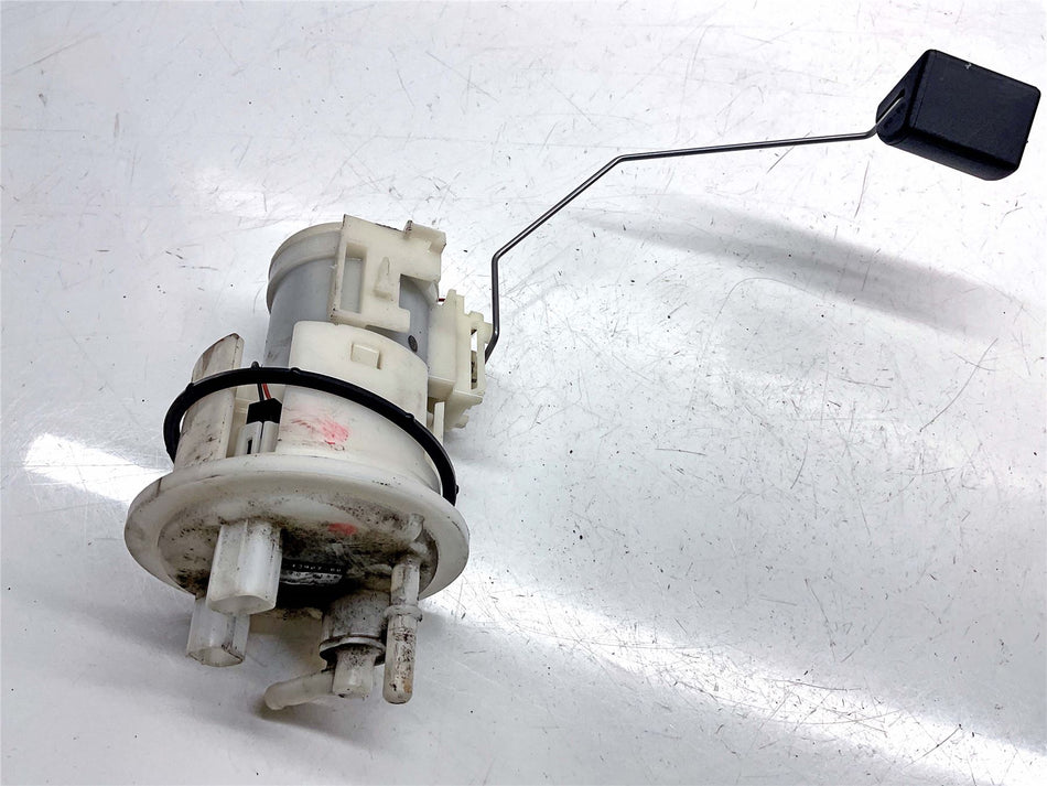 2008 Yamaha XJR1300 Fuel Pump - 5UX139071200