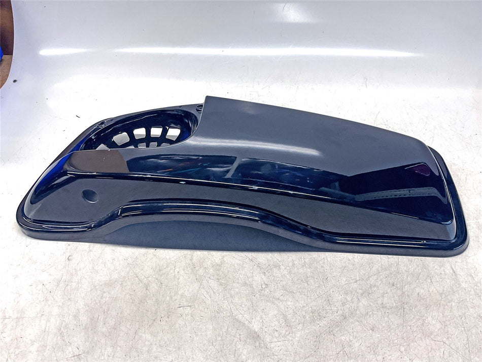 2022 Harley-Davidson CVO Street Glide Right Pannier Lid  - 90201143EHS