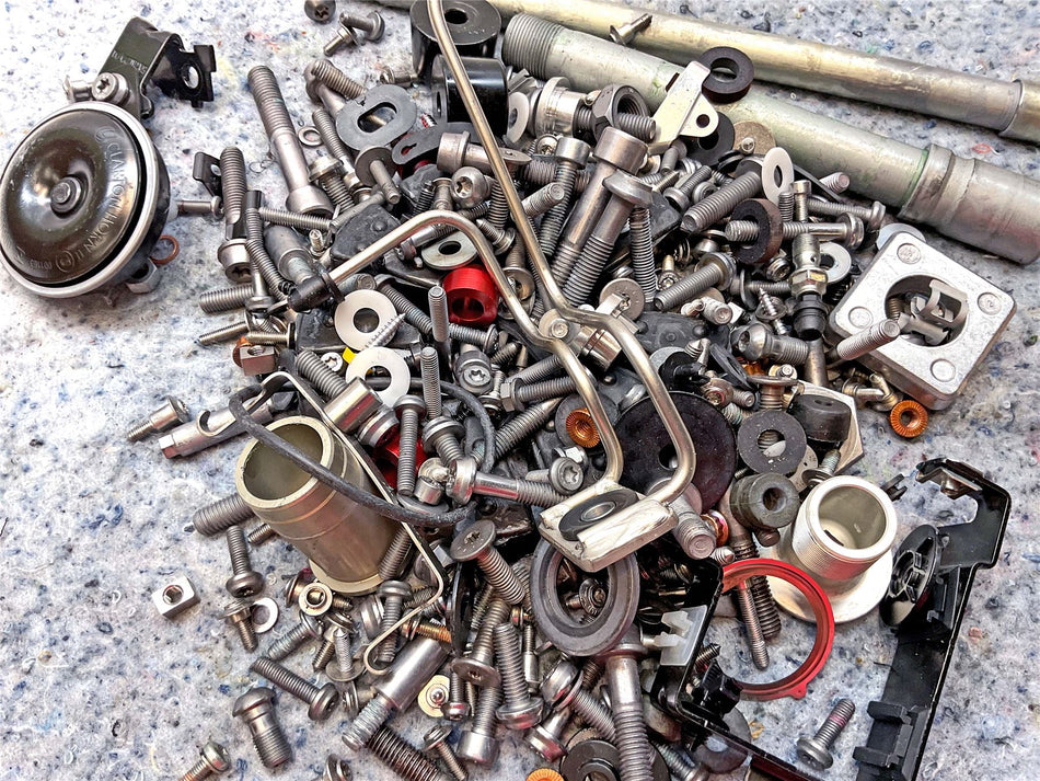 2026 BMW S1000XR Assorted Nuts, Bolts & Fixings