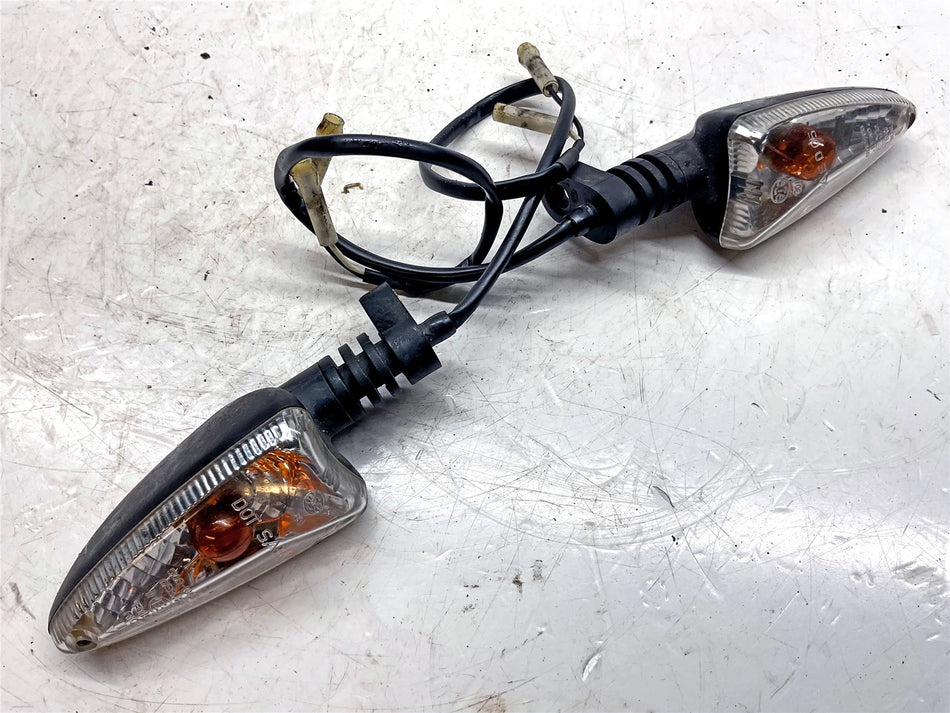 2014 Triumph Tiger 800 ABS Let & Rear Indicators - T2701035