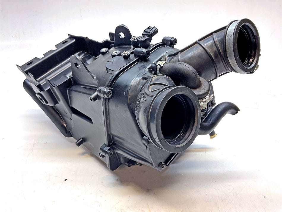 2019 Triumph Speed Twin 1200 Airbox - T2209573