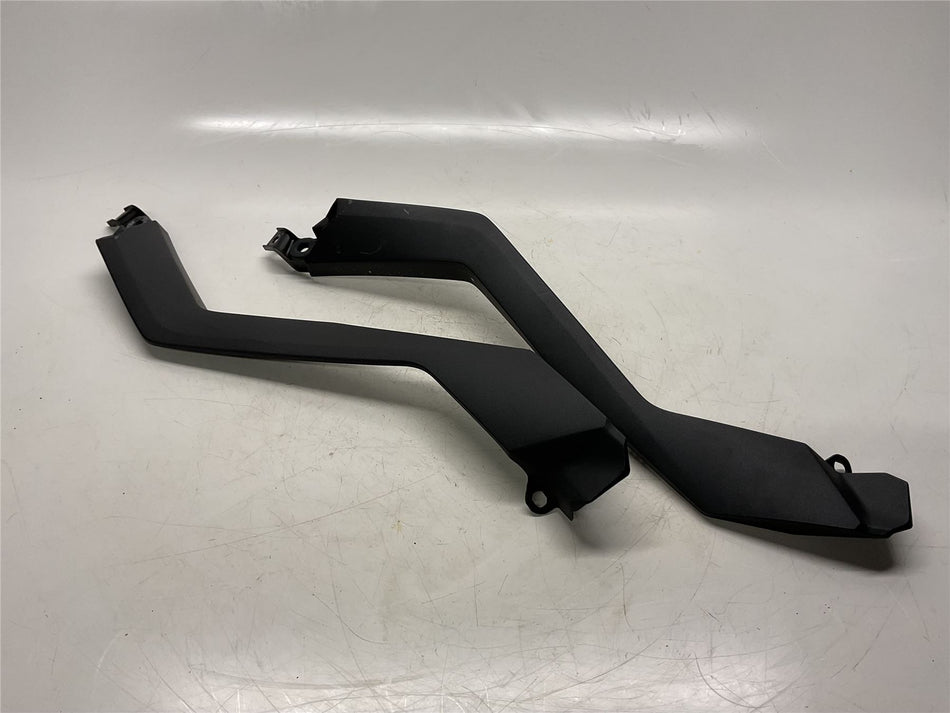 2024 HONDA CRF1100L Africa Twin Left & Right Tank Panel - 64761MKSE00