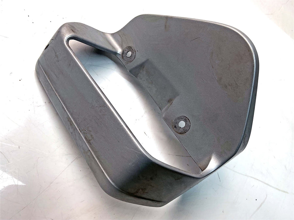 2005 BMW R850R Right  Oil Cooler Cover - 46632313736