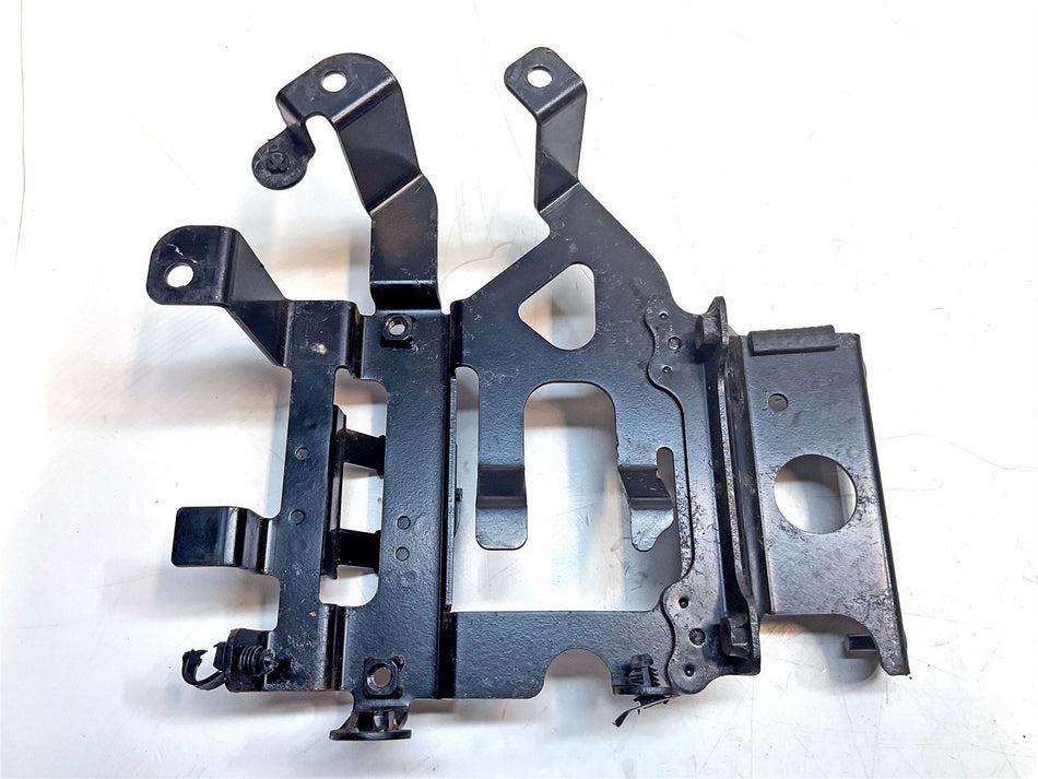 2021 Kawasaki Z1000 ZR1000 ECU BRACKET - 110572923