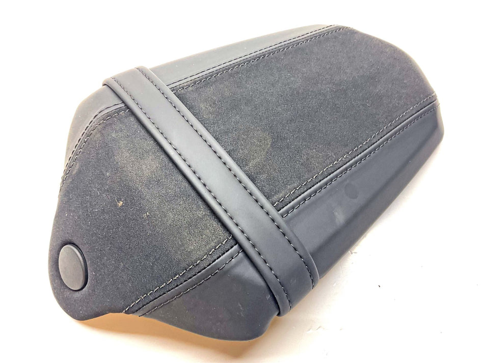 2025 Triumph Speed Triple 1200 Pillion Seat - T2317049