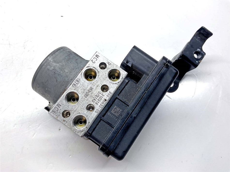 2022 Yamaha Tracer 9 GT ABS Pump Modulator  - B5U859300900