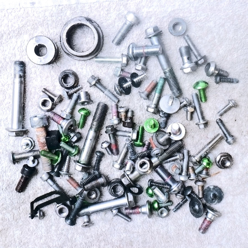 2016 Kawasaki Ninja ZX10R ZX1000 KRT Edition Assorted Nuts, Bolts & Fixings