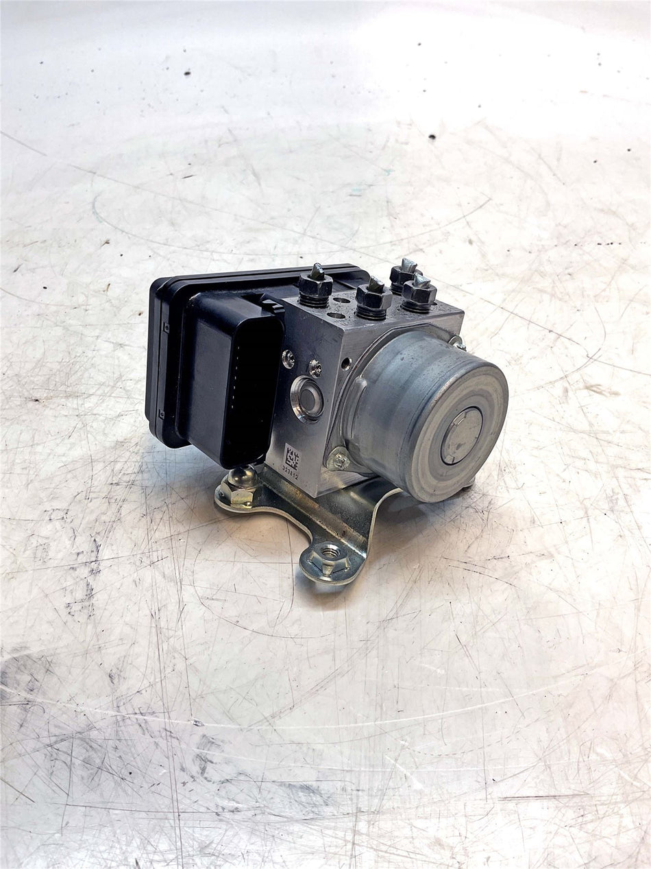 2024 Yamaha MT-10 ABS Pump - B5Y859300900
