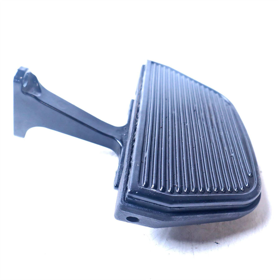 2017 Harley-Davidson Road King FLHR Left Rear Footrest - 5271910
