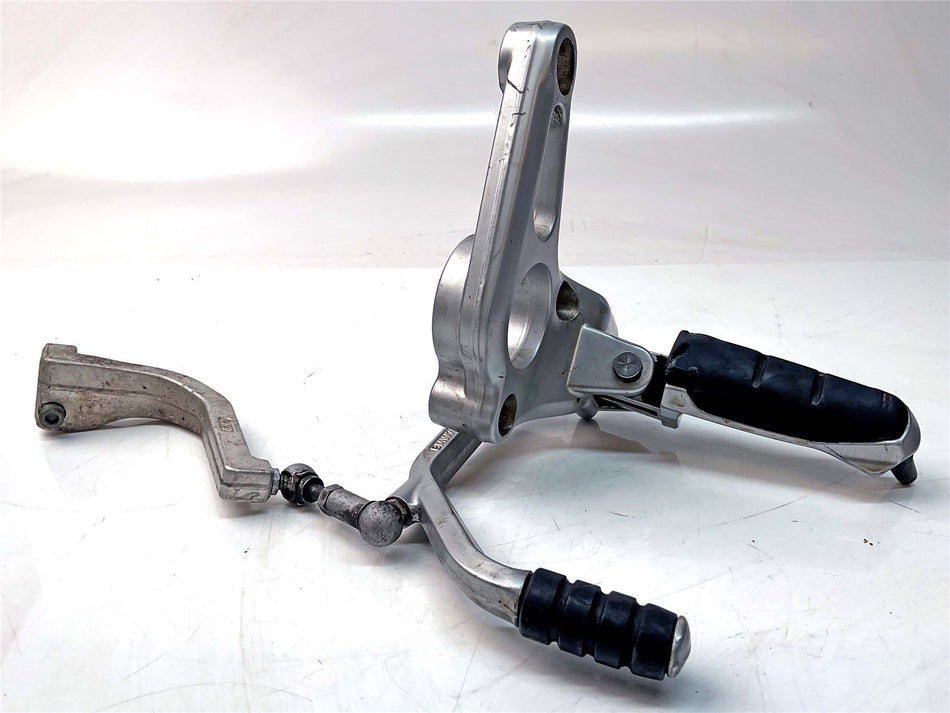 2005 BMW R850R Front Left Footrest & Hanger - 46712335837