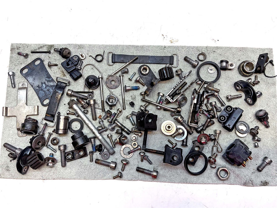 2009 Triumph Bonneville SE Assorted Fixings & Bolts - B62331BBB