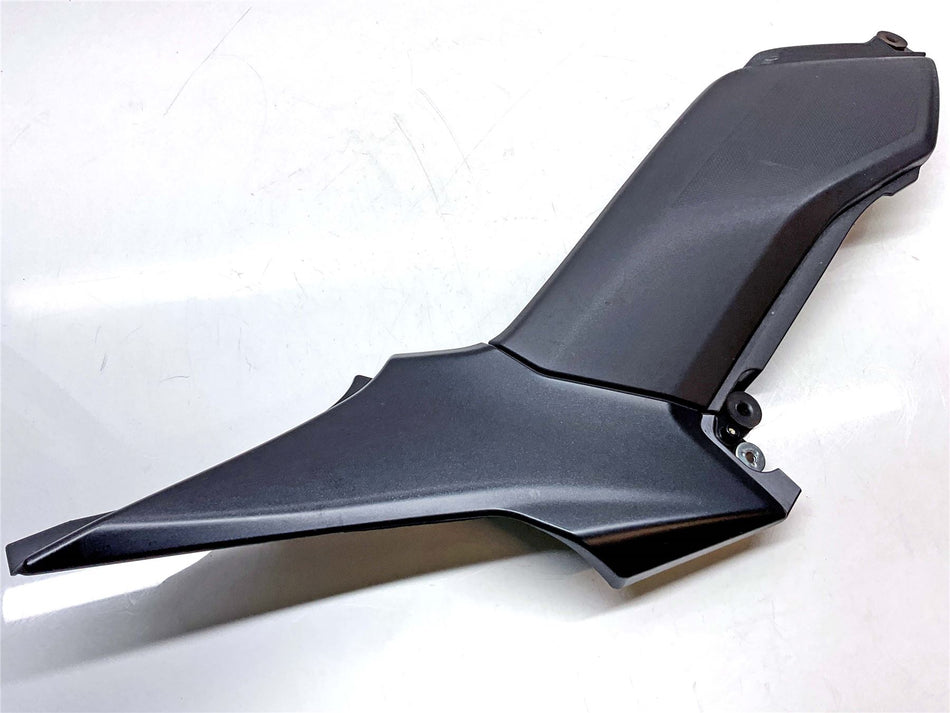 2021 Kawasaki Z900 ZR900 Right Lower Tank Fairing - 360010686