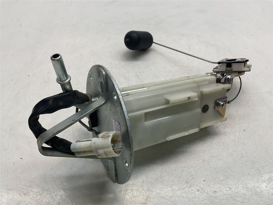 2012 Suzuki GSX-R600 Fuel Pump - 1510014J01000