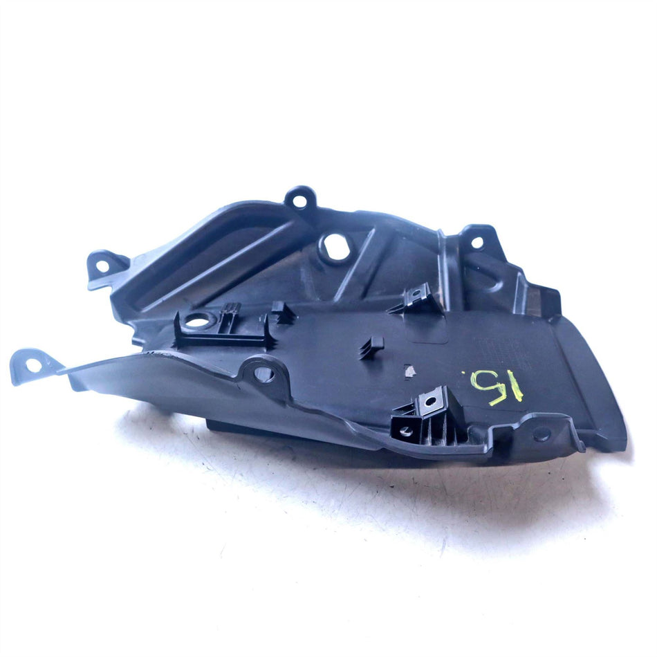 2024 KTM Duke 125 Undertray - 90108050001