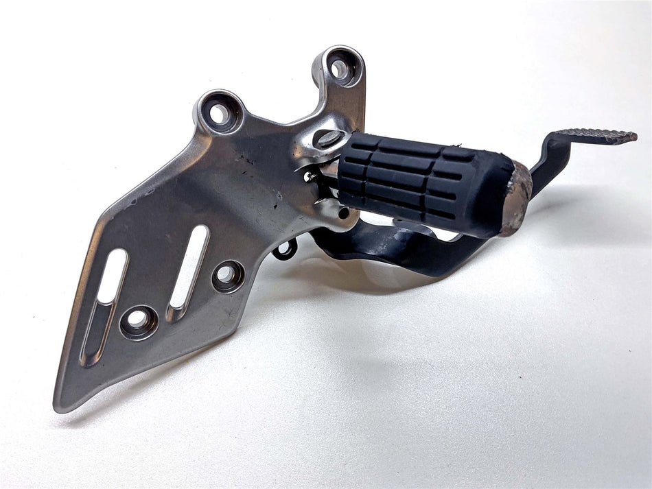 2022 Yamaha Tracer 9 GT Front Right Footrest Hanger - B7N2744300