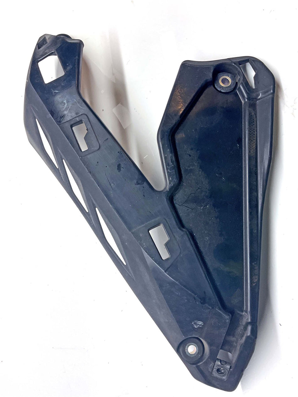 2018 Yamaha MT-10 Right Inner Fairing Panel - B672836R0000